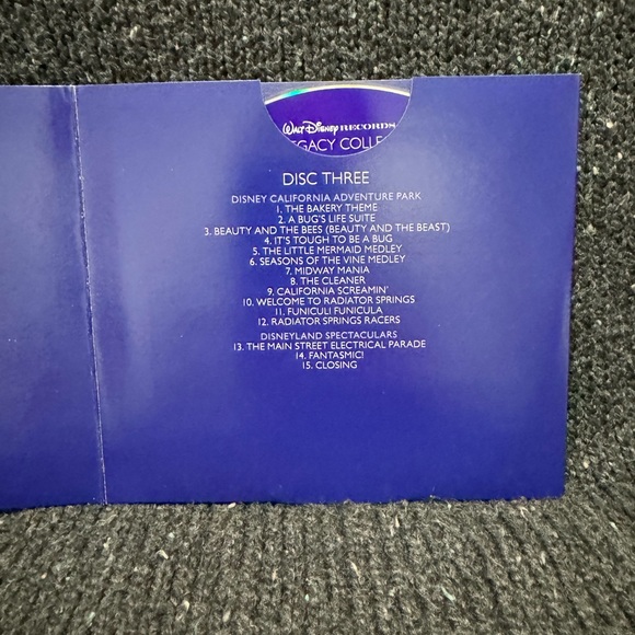 Walt Disney Records - The Legacy Collection - Disneyland - Picture 5 of 5